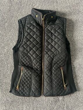 YMI Black Quilted Vest with Gold Zippers